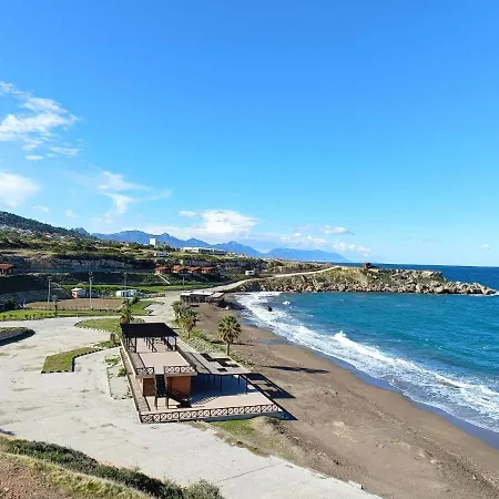 아파트 Sunny, Big Pool, Garden-roof Terrace View Cornervilla On Area Kyrenia-bahceli North-cyprus Kalogrea