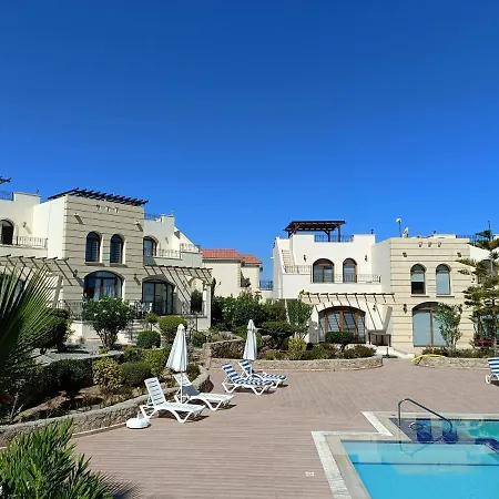 Sunny, Big Pool, Garden-roof Terrace View Cornervilla On Area Kyrenia-bahceli North-cyprus Kalogrea