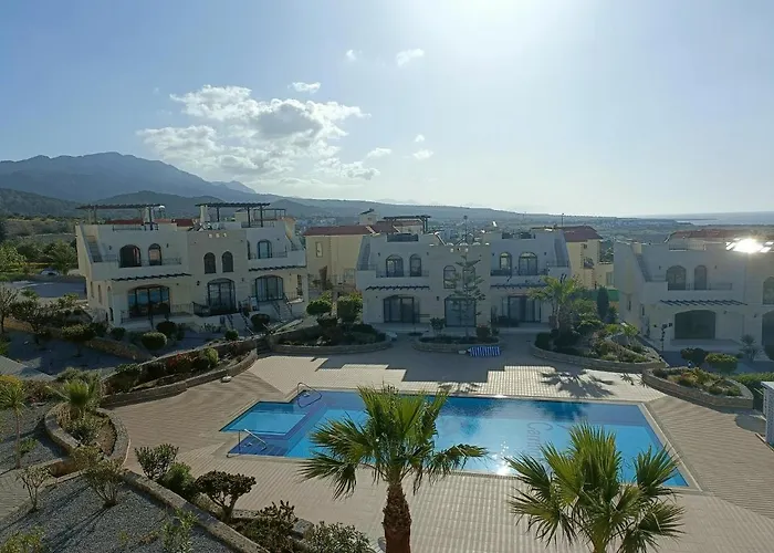 Apartmán Sunny, Big Pool, Garden-roof Terrace View Cornervilla On Area Kyrenia-bahceli North-cyprus